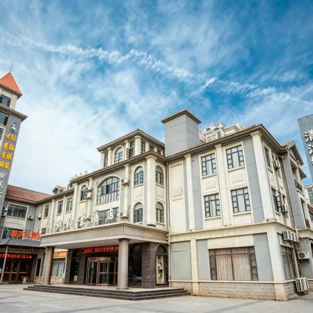 Qingmu Platinum Hotel (He County Hezhou Road Antian International)