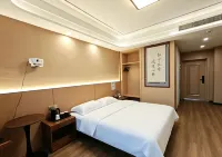 Haikou Lanxi She Pool Design Homestay (International Convention and Exhibition Center Holiday Beach) - balcony