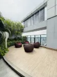 Trion Residence by cozystay - Hostels