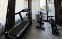 Yizhi Hotel (Guixi Supply and Marketing Cold Chain Logistics Park) - Gym