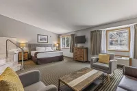 Canmore Rocky Mountain Inn - Parvekkeita
