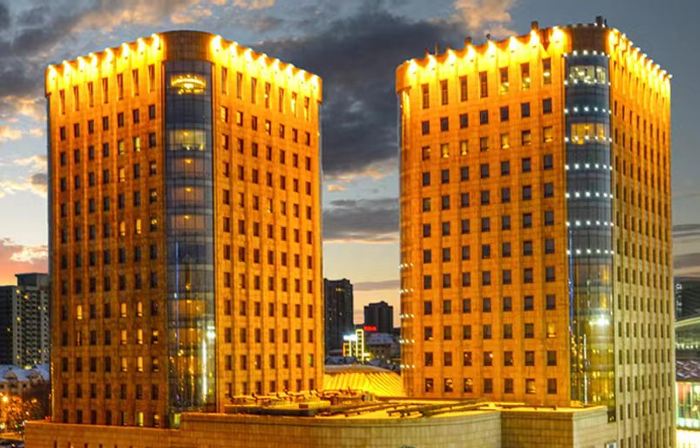 Sweetland Hotel