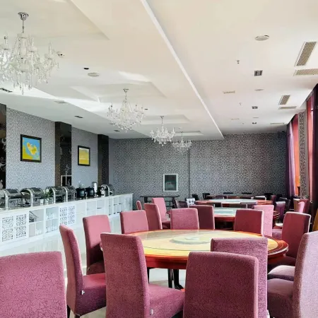 Fuyuan Yayue Business Hotel