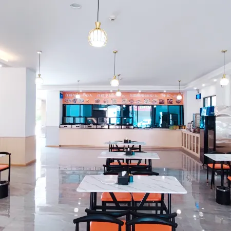 Wanfeng Intelligent Hotel (Lancang Minzu Street)