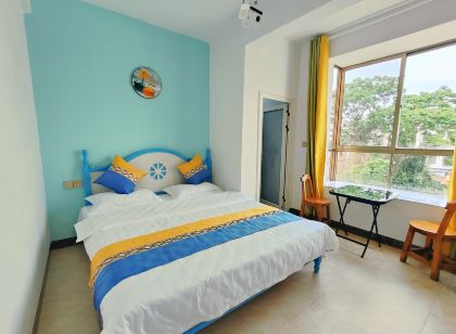 Pai Time Homestay (Beihai Yintan Branch)