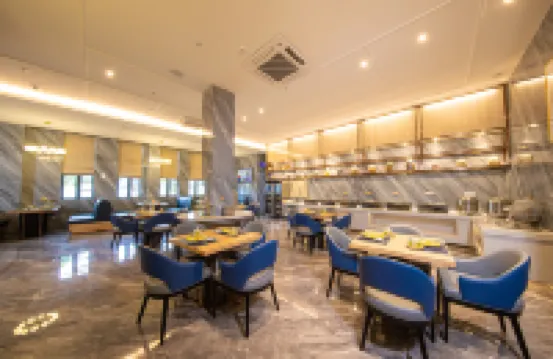 Yiba Golf Hotel (Zhuhai Gongbei Port International Convention and Exhibition Center)