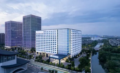 Maison New Century Hotel Gaoqiao Ningbo Các khách sạn gần Liangzhu Culture Park