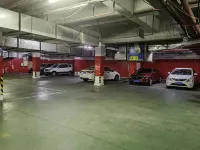 GanZhouXiangjiangwan International Hotel (South Gate Ancient City Wall) - parking