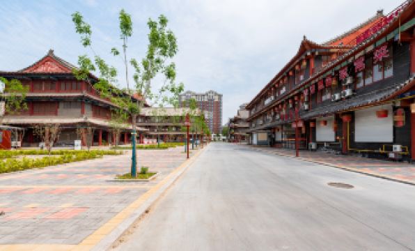 Floral Hotel· Yihe Elysees Hotel (Ningjin County Debai Plaza Branch)