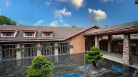 青城山前山景區原石灘飯店（青城山高鐵站店） 青城外山/都江堰中華大熊貓苑住宿飯店