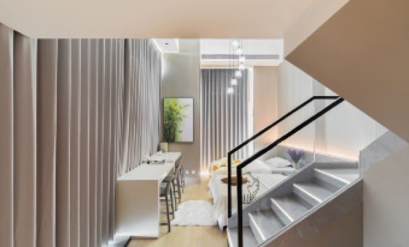 Mixu Loft Holiday Apartment (Qingdao Taitung Pedestrian Street)