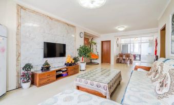 Hangyuexuan Seaview Apartment (Qingdao Golden Beach)