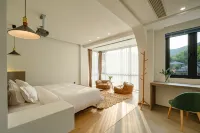 Mogan Yishan Jing Homestay Hotels in Deqing