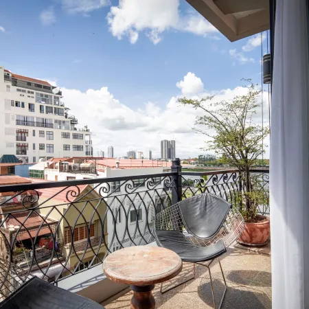 Ohana Phnom Penh Palace Hotel