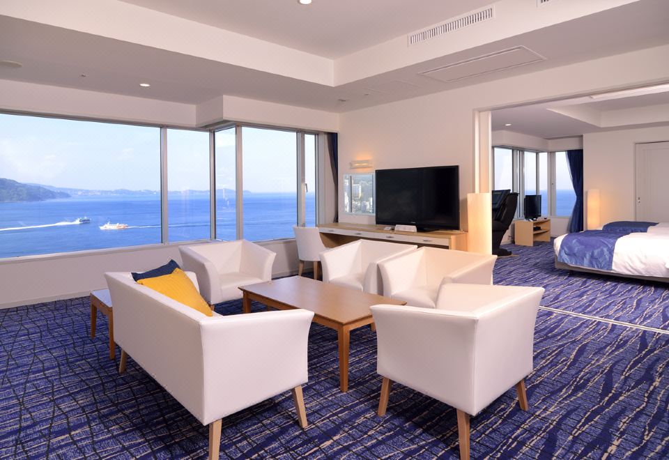 1. 아타미 고라쿠엔..