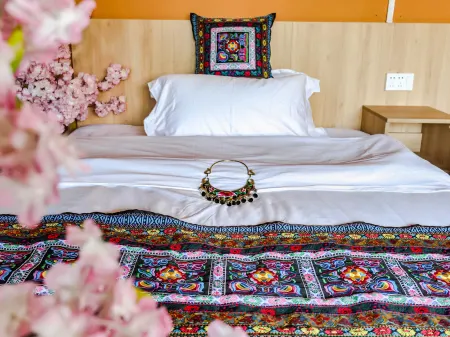 Gulou Homestay Отели в г. Жуншуй