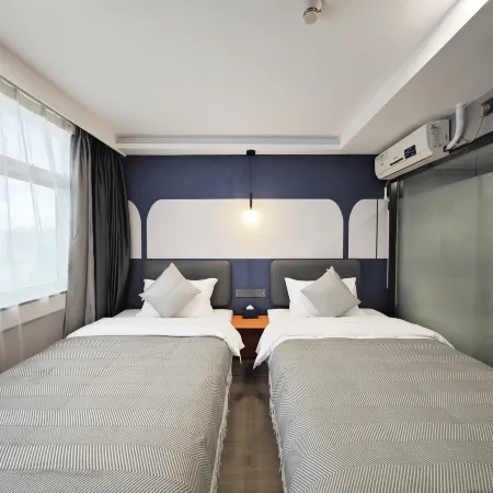 Fuyide Hotel Shenzhen（Dongmen Old Street store）
