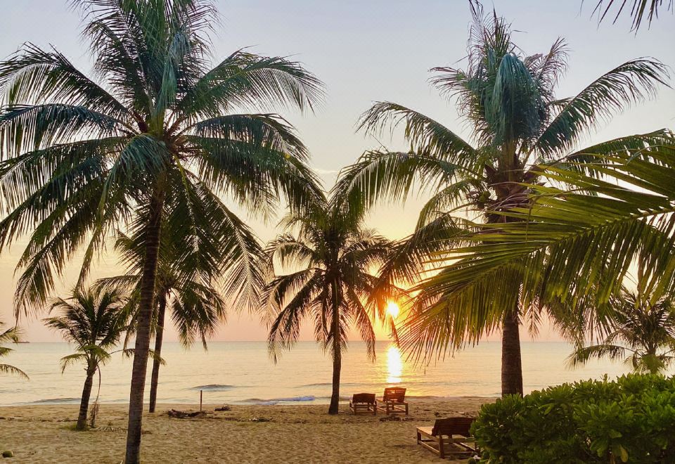 소나가 비치 리조트의 외관과 입구