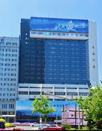 Royal Hotel