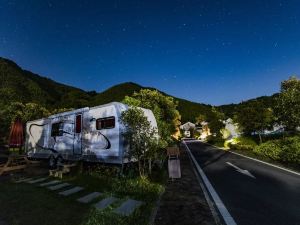 湘潭途居露營·山野度假房車民宿