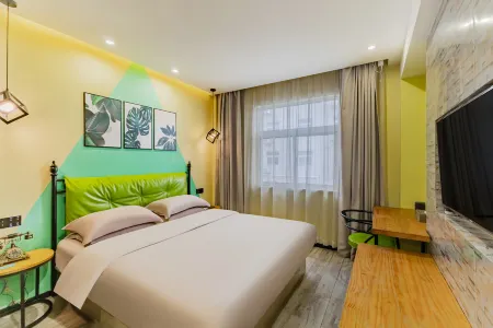 RuJia Ripple Hotel（Chizhou Tonghui Plaza Store） Отели рядом с достопримечательностью «Pingtianhu Lotus Platform»