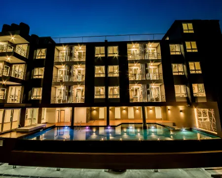 เดอะ ไวโอลิน ศรีราชา โรงแรมในเทศบาลนครแหลมฉบัง