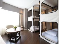 Just Sleep Taipei NTU Hotels near MRT Xiaobitan Station