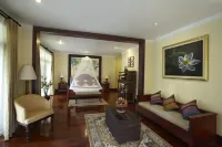 Santi Resort & Spa Hotels in Ban Xiang-Nouak