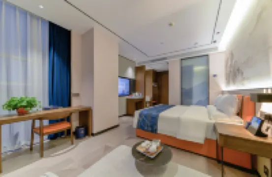 Hui Wenyuan Hotel (Taiyuan South High-speed Railway Station Wusu Airport)