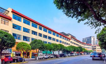 Kyriad Marvelous Hotel (Chongqing Jiangbei International Airport Branch)