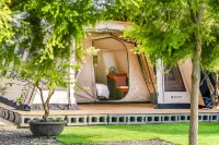 L.m.s B&B Glamping Hotels in Miaoli