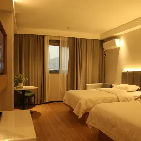 GreenTree Inn Express Hotel (Baoying Anyi South Road)
