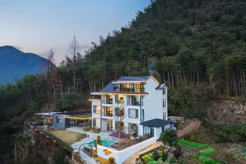 Shanshengyishe·180° Mountain View Wild Luxury Private Soup