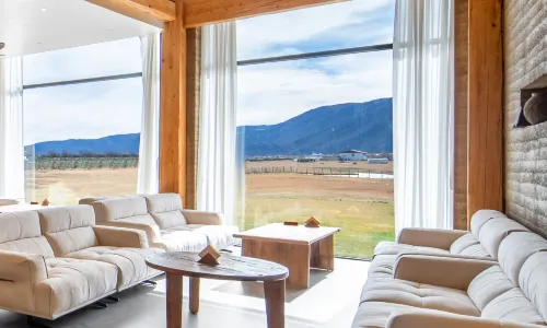 Shangri-La Ten Miles Snow Mountain Margheri Manor