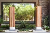 InterContinental Hotels BANDUNG DAGO PAKAR by IHG - parking
