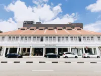 Santa Grand Hotel East Coast - a NuVe Group Collection Hotels near Katong