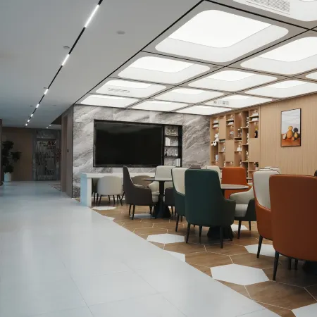 Lemon Hotel