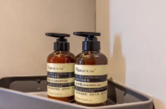 GreenTree Inn Express Hotel (Lanzhou West Railway Station Lily Park)