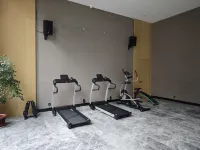 Zhenning Lingyue Grand Hotel - Gym