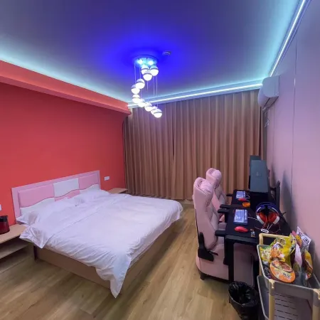 Fengxian Hongru Hotel
