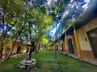 Helan Mountain Rock Art Ancient Village Ancient Forest Homestay - 2-Star