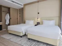 เรดิสัน รีสอร์ท ลายัน ภูเก็ต โรงแรมใกล้น้ำตกคลุ้ย