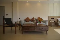 松潘鹿野蔦屋民宿（牟尼溝風景區店） 松贊干布和文成公主雕像附近的飯店