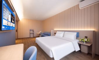 HanTing Hotel (Fuxin Zhangwu Zhonghua Road)