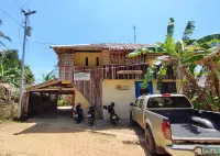 The Clara Beach and Guest House