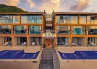 Lugu Lake Shijin Chinese Inn Lake View Hotel Hotel di Lugu Lake Daluoshui Dock, Lijiang