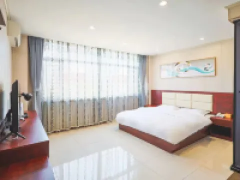 Home Inn Huayi Hotel (Kangping Hanguang Street) Hotels in Kangping