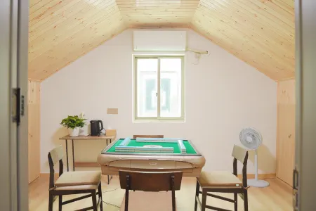 Yijiang Panshu Hostel (Fuchunjiang Branch)