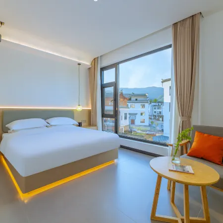 Hongcun Neighborhood · Smart Holiday Courtyard Homestay