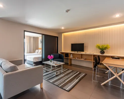 Naga Residence Hotels near Taksin Bridge